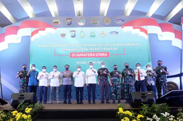 Pacu Pertumbuhan Ekonomi Daerah, Gubernur Edy Rahmayadi Dorong Kabupaten/Kota Percepat Penyerapan Anggaran